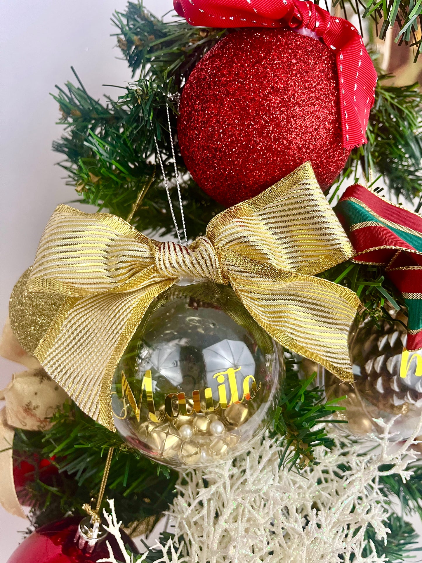 Esfera Cascabeles y perlas